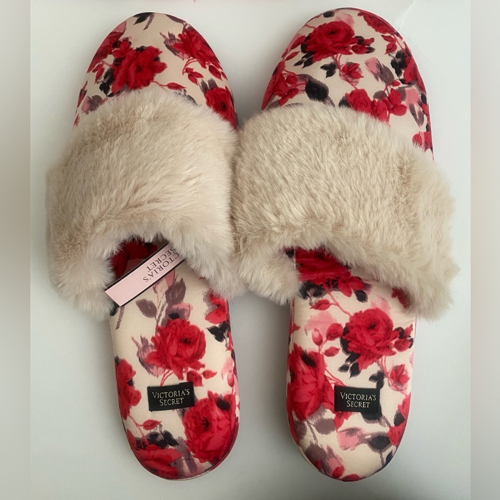 Victoria's Secret Floral Red and Cream Slippers